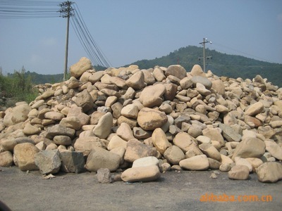 大小鵝卵石、礫石與碎石 林軍個體經(jīng)營的優(yōu)質(zhì)供應(yīng)與專業(yè)加工