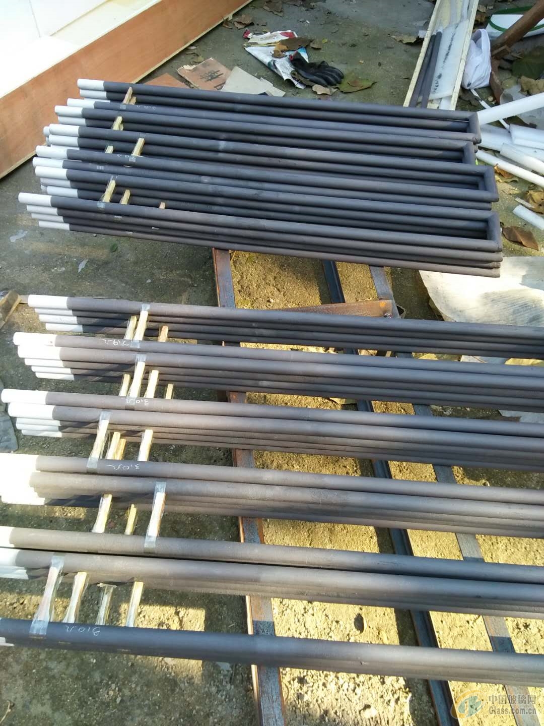 【登封市創威碳化物制品】-硅碳棒,硅鉬棒,鎢鉬制品,鉬電極,熱電偶保護管